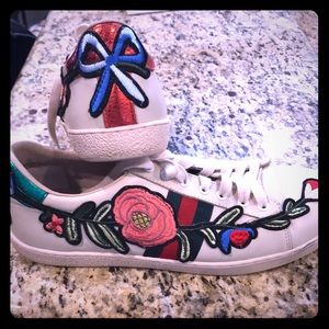 Gucci Floral Sneakers sz 9.5